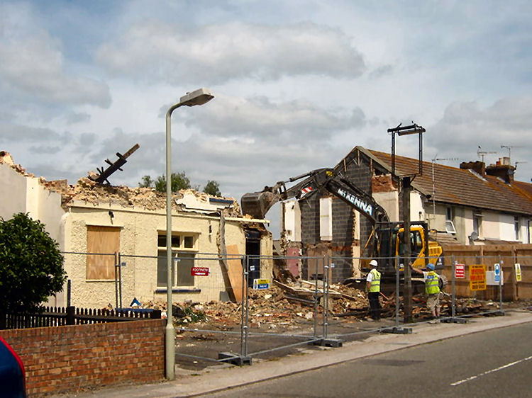 Crown and Anchor demolition 2009