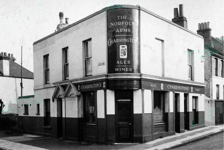 Norfolk Arms 1940s