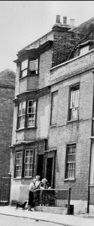 2 Manor Street 1954