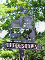 Luddesdown sign