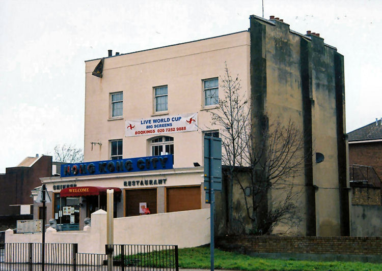 Crown and Anchor 2007