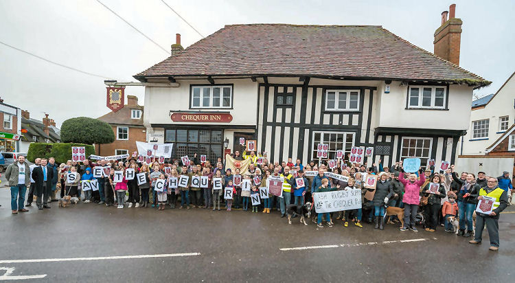 Chequer demo to save the pub 2016