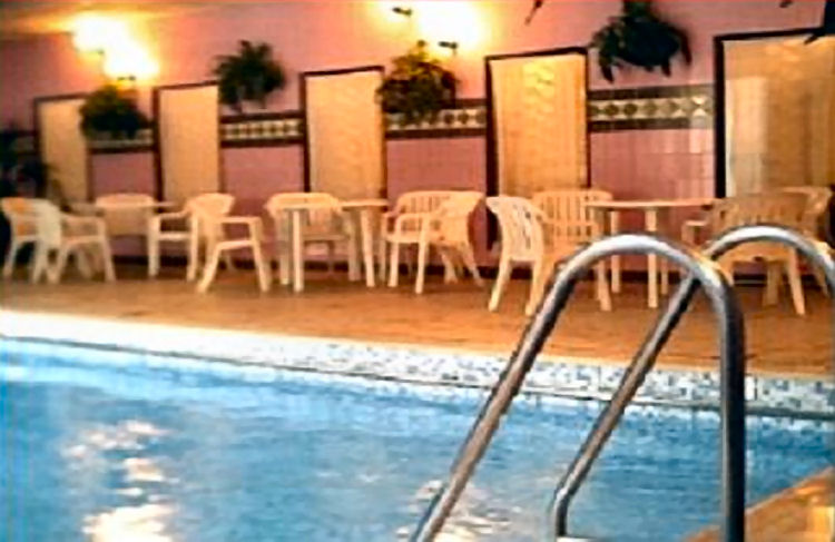 County Hotel  swimming pool