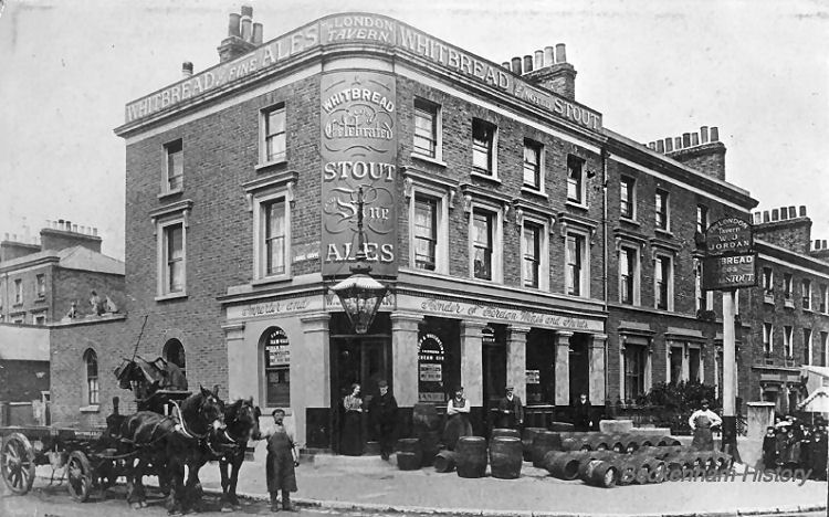 London Tavern 1900