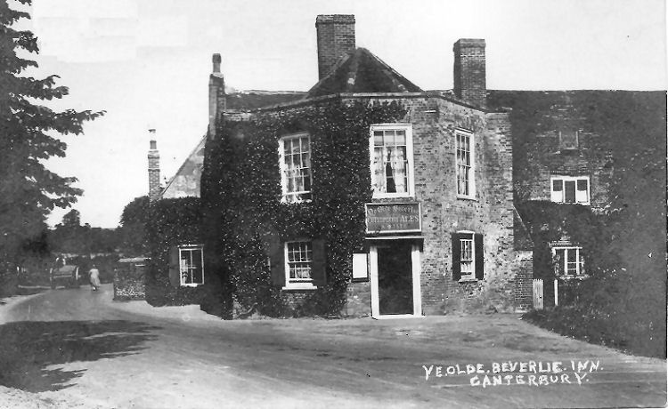 Ye Olde Beverlie Arms 1900