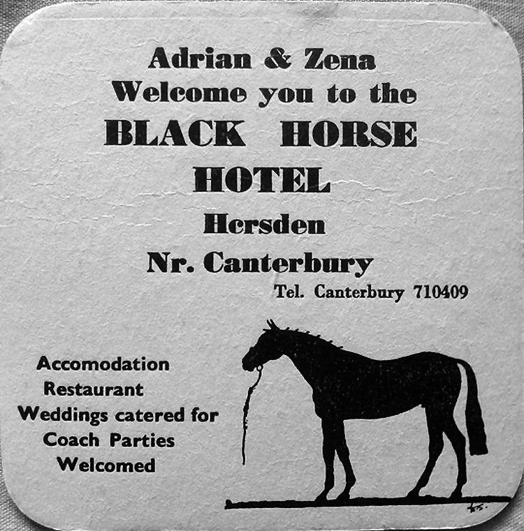 Black Horse beer mat 1990