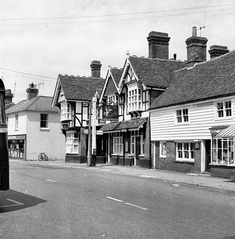 George and Dragon 1971