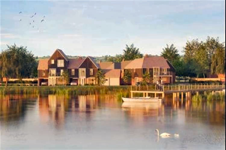 Conningbrook Lake houses