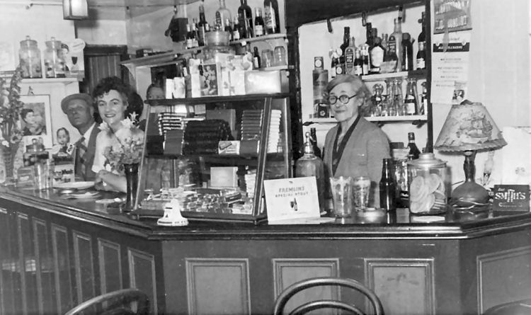 Halfway House bar 1950s