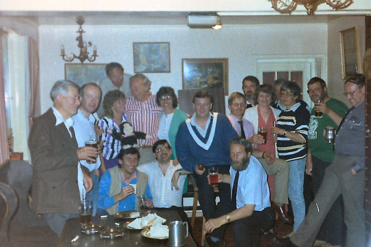 Daddlums team 1990