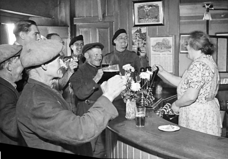 Inside a Dover pub 1944