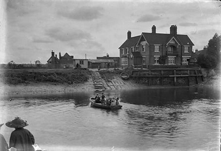 Ferry Inn 1910