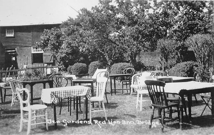 Red Lion garden 1937