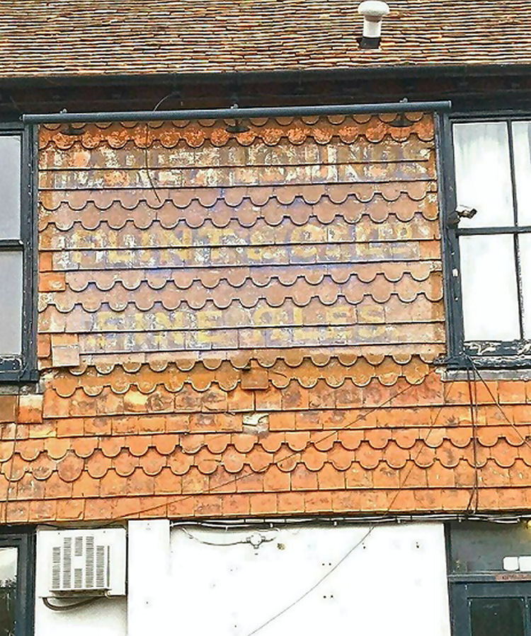 Hare and Hounds ghost sign 2021