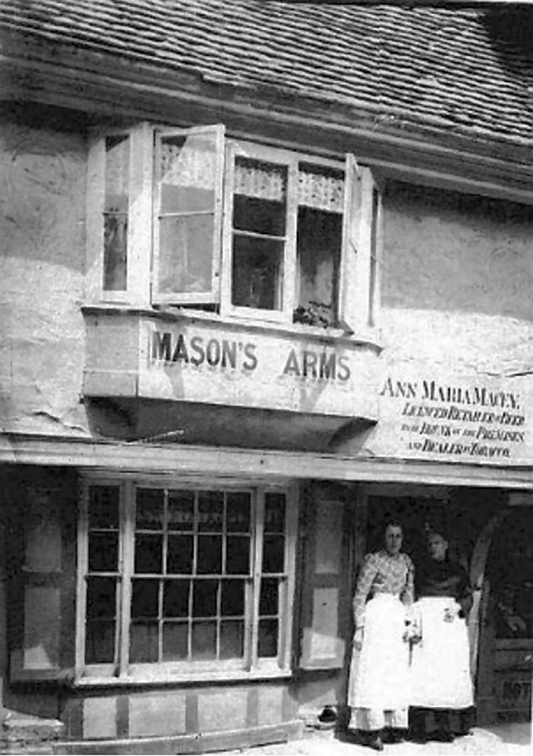 Masons Arms 1900