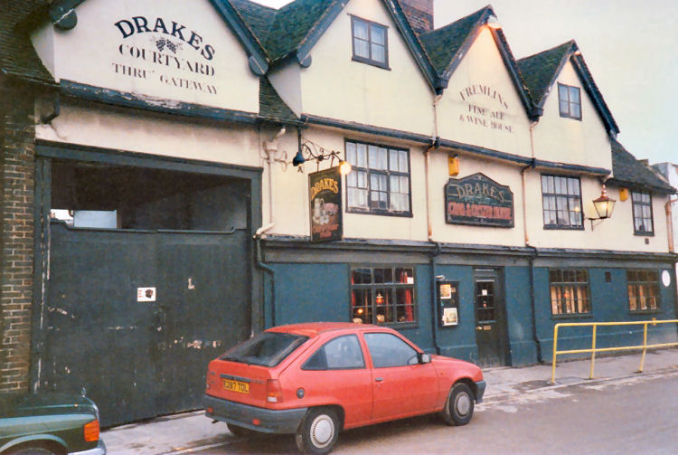 Drakes Crab and Oyster House 1988
