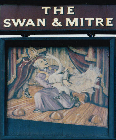 Swan and Mitre sign 2002
