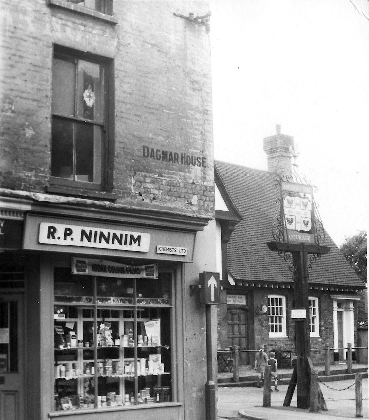 Anglesea Arms 1960s