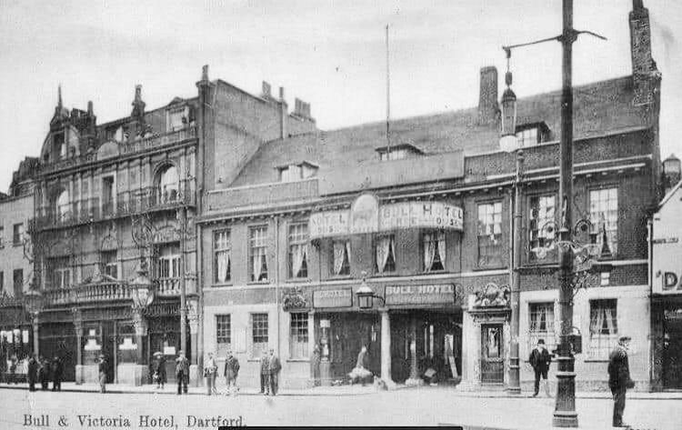 Victoria and Bull Hotel