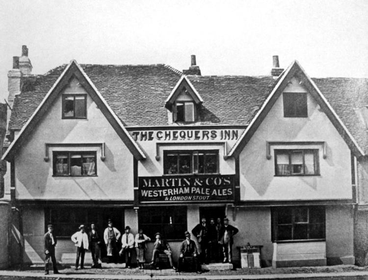 Chequers Inn 1900