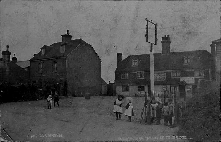 Rose and Crown 1905