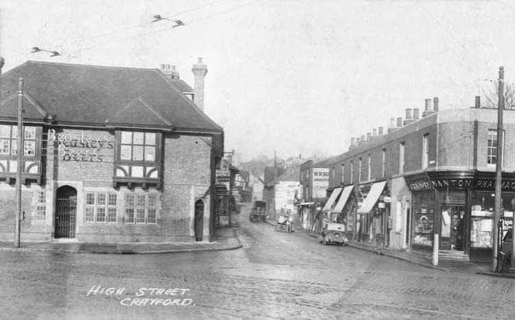 Bear and Ragged Staff 1936