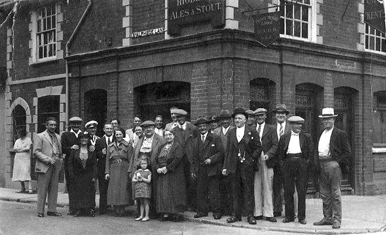 Bell and Crown locals 1930s