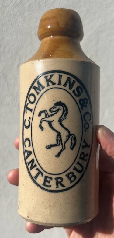 County Hotel Tomkins bottle