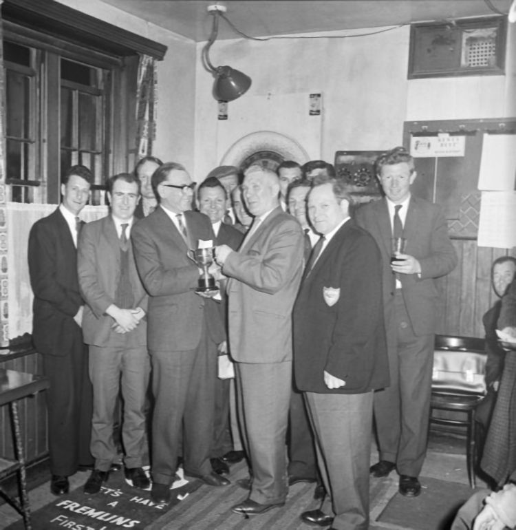 Darts presentation 1960s