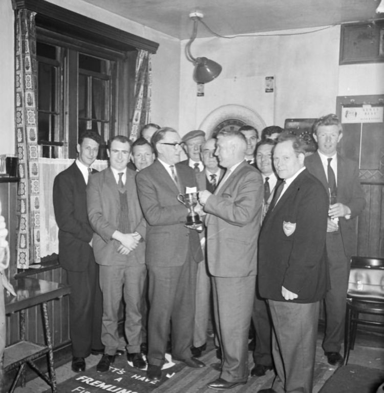 Darts presentation 1960s