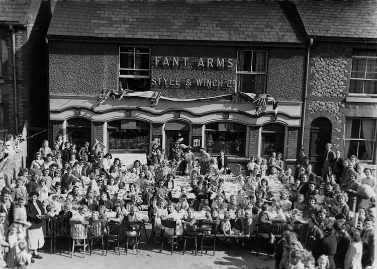 Fant Arms party