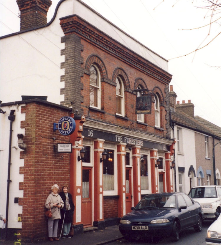 Forester's Arms 2002