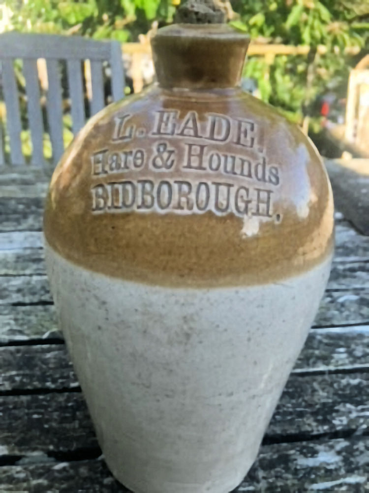 Hare and Hounds flagon 1900