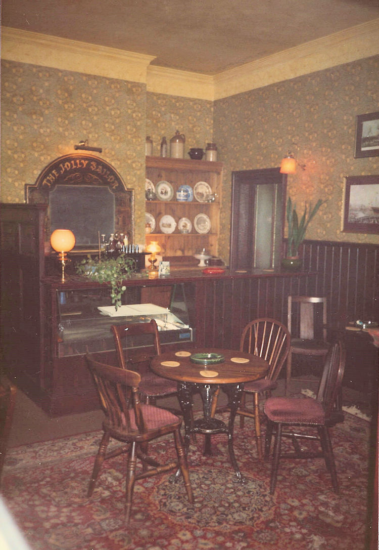 Jolly Sailor inside 1986