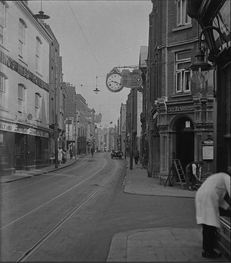 Kings Head 1920