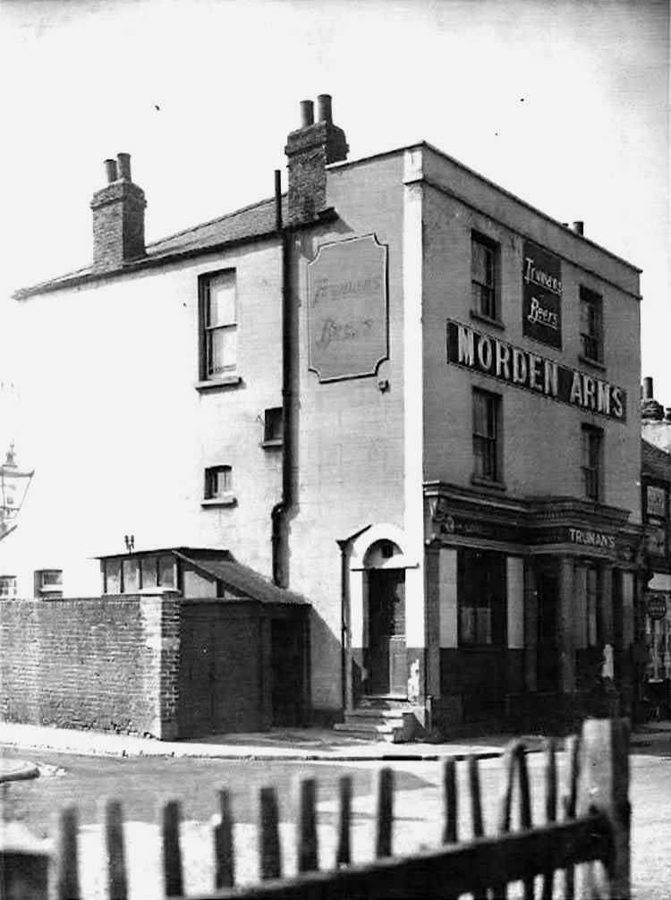 Morden Arms