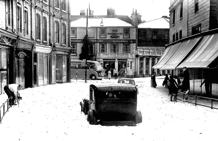 Nevill Arms Hotel 1956