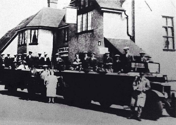 Prince of Wales outing 1930s