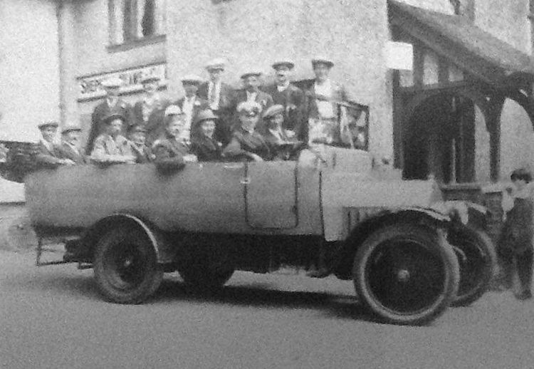 Prince of Wales outing 1930s