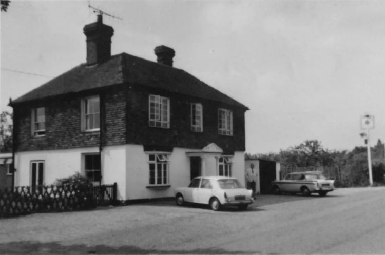 Rose and Crown 1976