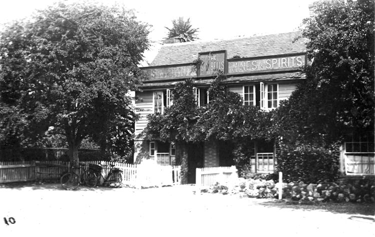 Six Bells 1922