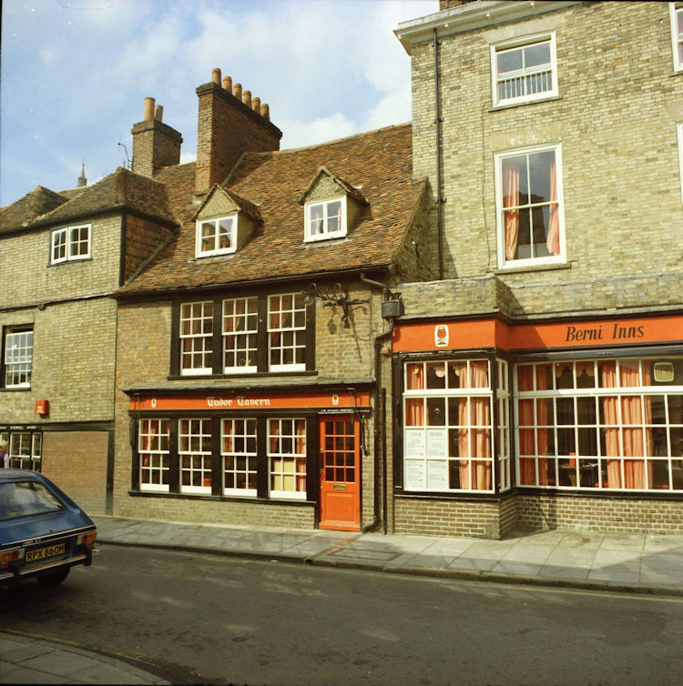 Tudor Tavern