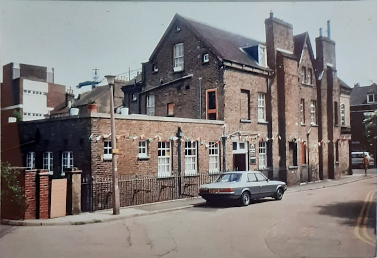 Victorian 1980s