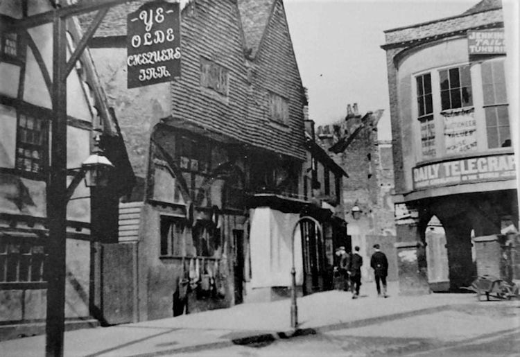 Ye Olde Chequers Inn 1900