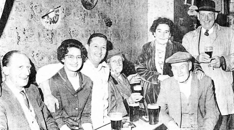 Beehive regulars 1967