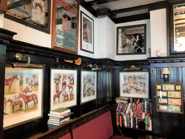 Blythe Hill Tavern inside 2022