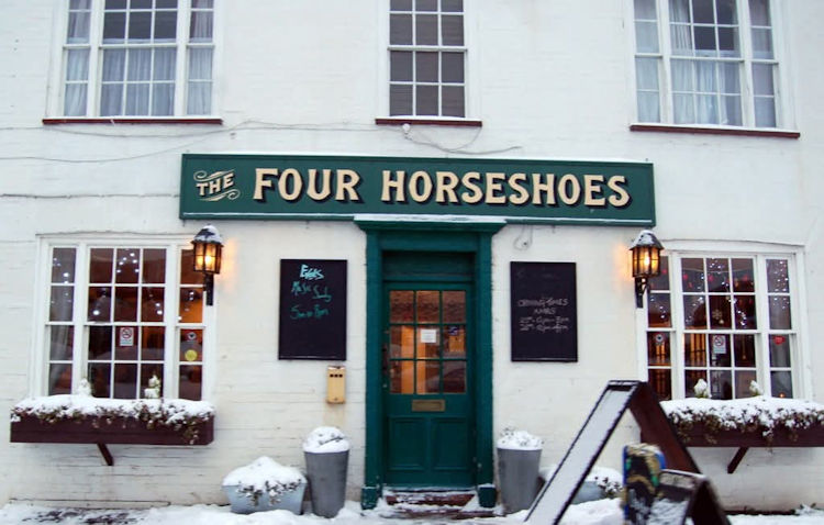 Four Horseshoes 2010