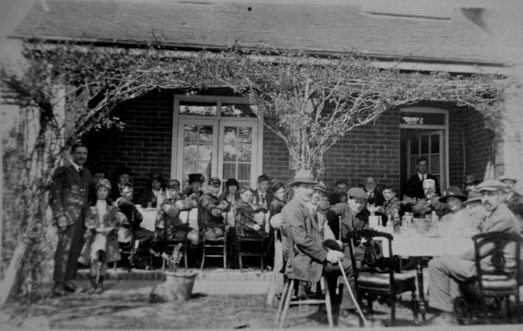 Ivy House garden 1923