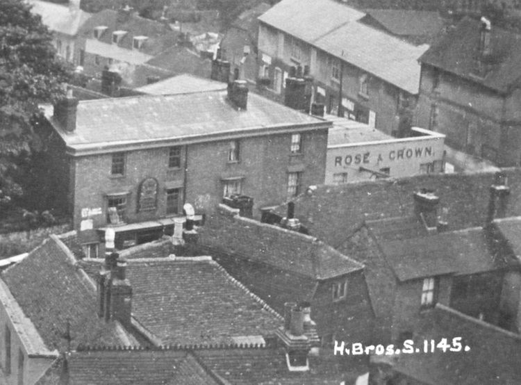 Rose and Crown 1910