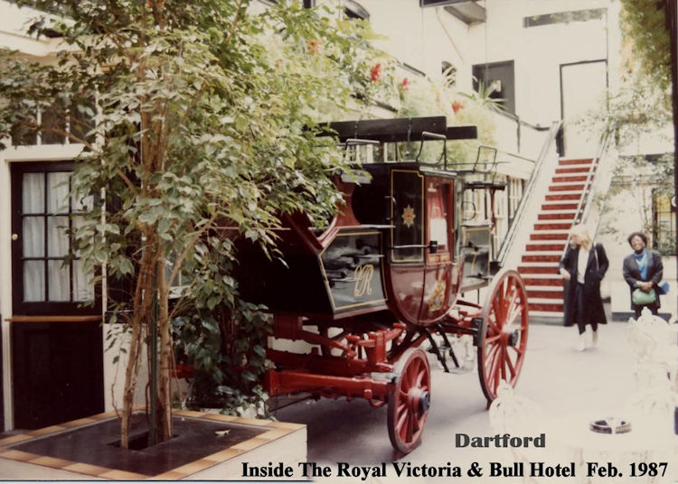 Royal Victoria and Bull Hotel 1987